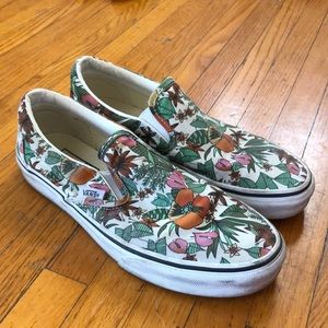 Vans slip one- tropical print